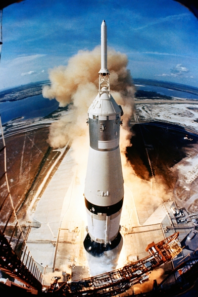 Liftoff of Apollo 11 lunar landing mission Variante 1 | 13x18 cm | Premium-Papier