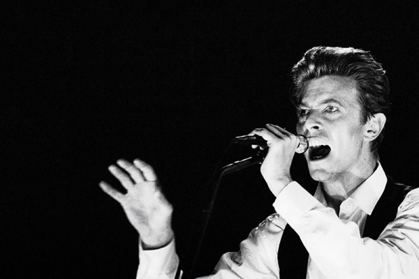 David Bowie au concert « Sound & Vision » en Italie 1990 - no 1 