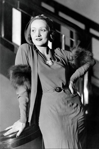 Poster de Marlene Dietrich (vers 1930) Variante 1 | 13x18 cm | Premium-Papier